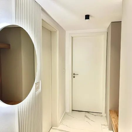 Apartment 4friendsbrasov K1256 *